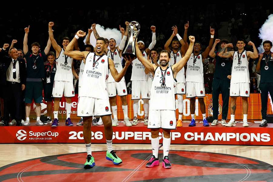 Real Madryt zapisuje się w historii. "Los Blancos" z pierwszym Superpucharem w historii Real Madryt zapisuje się w historii. "Los Blancos" z pierwszym Superpucharem w historii
