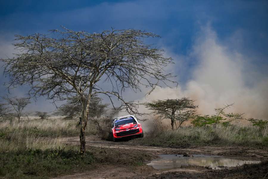 Kacuta ovládl Safari rallye.