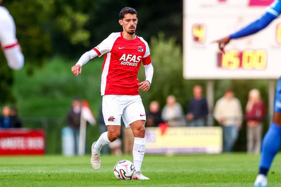 Alexandre Penetra esteve três épocas no AZ Alkmaar Alexandre Penetra esteve três épocas no AZ Alkmaar