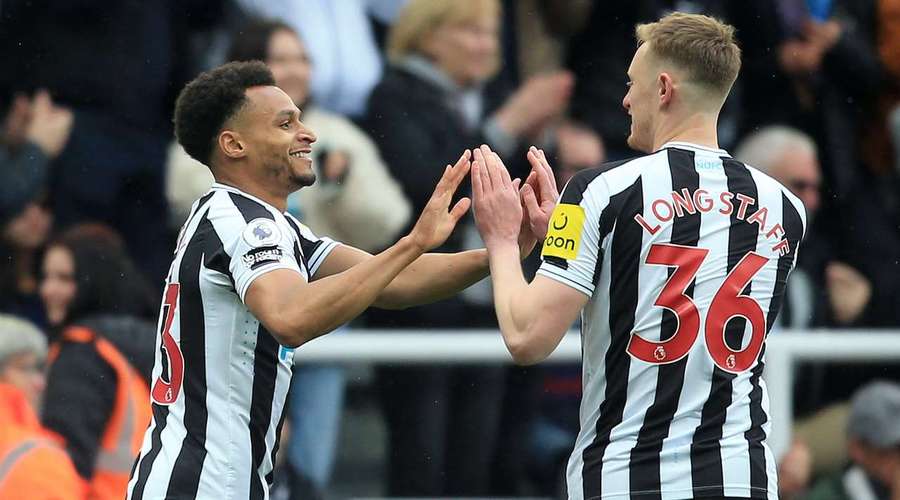 Jacob Murphy celebrates putting Newcastle 1-0 up