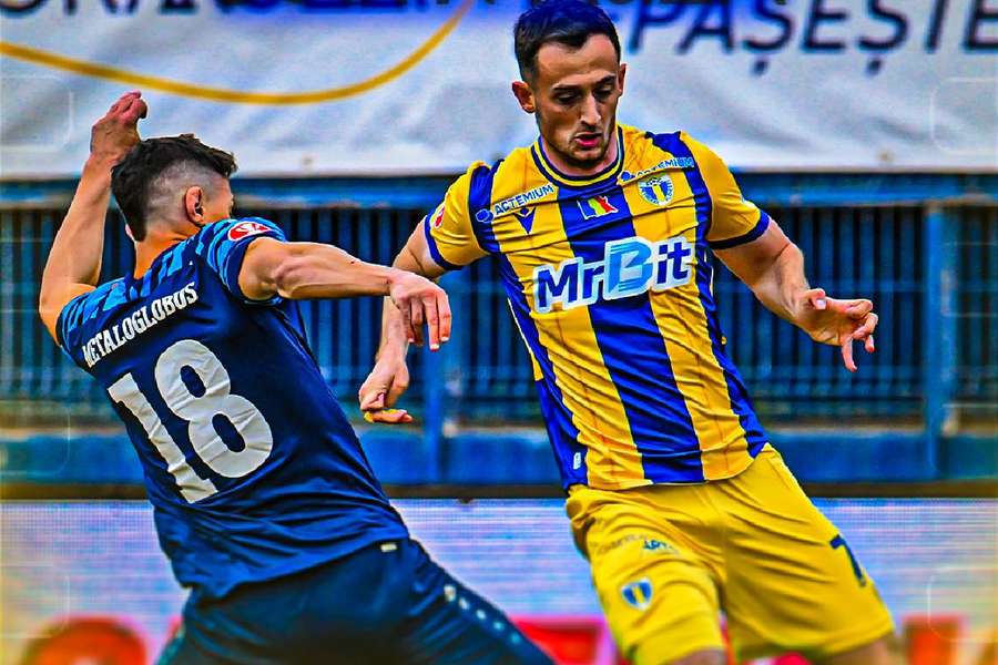 Duel din Metaloglobus -Petrolul Ploiești