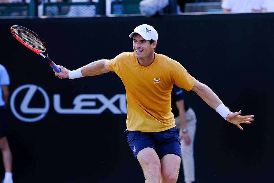 Andy Murray na turnaji v Nottinghamu postoupil do semifinále.