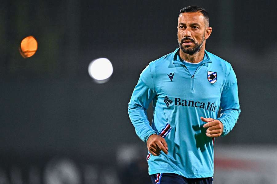 Quagliarella lesiona-se e pode desfalcar a Sampdoria no regresso da Serie A