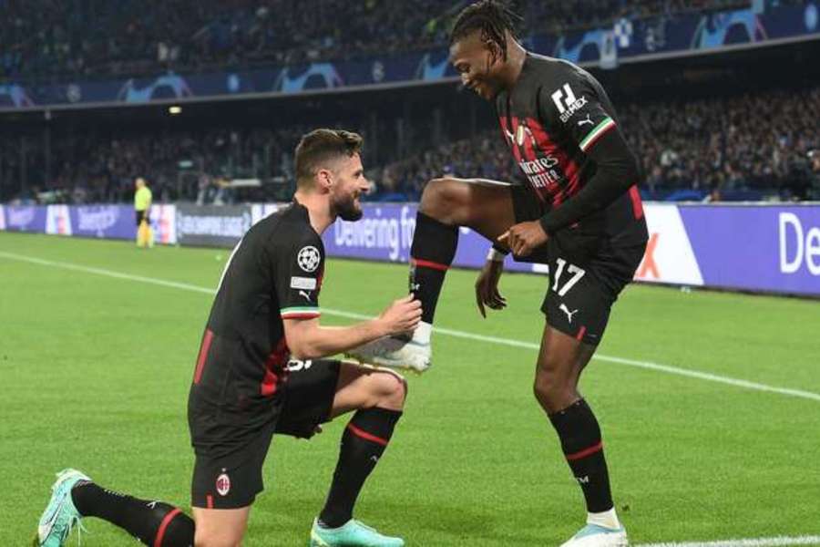 Olivier Giroud e Rafael Leao