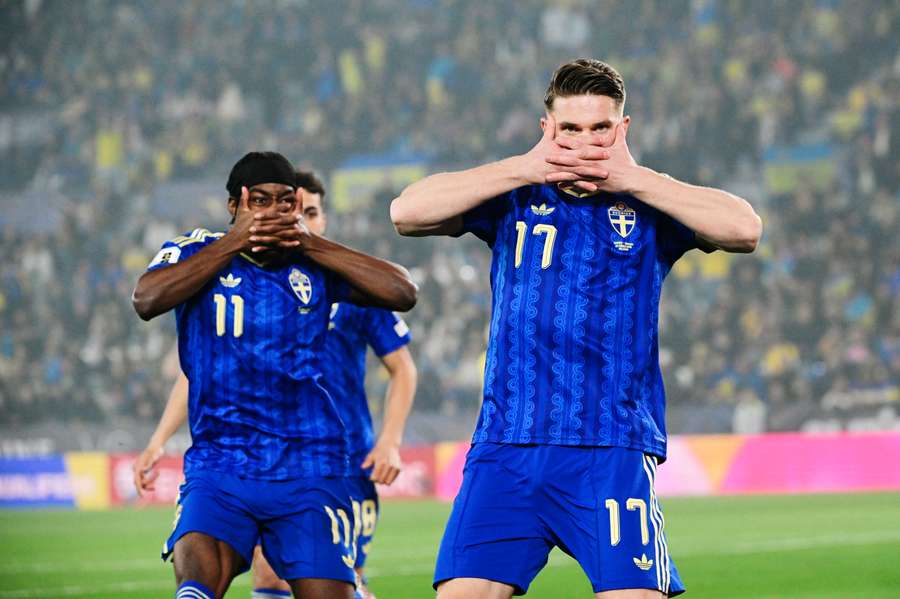 Suécia confirmou vaga na Copa via repescagem Suécia confirmou vaga na Copa via repescagem