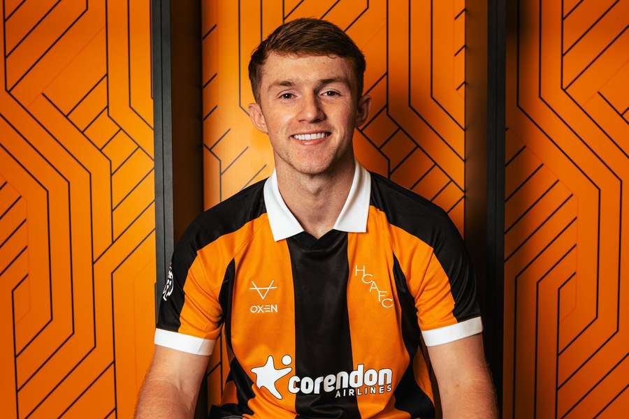 Hull City ogłasza transfer Gelhardta: Wszyscy wiedzą, jak bardzo kocham Hull! Hull City ogłasza transfer Gelhardta: Wszyscy wiedzą, jak bardzo kocham Hull!