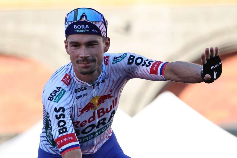 Roglic bei der Team-Präsentation im Vorfeld der Tour de France