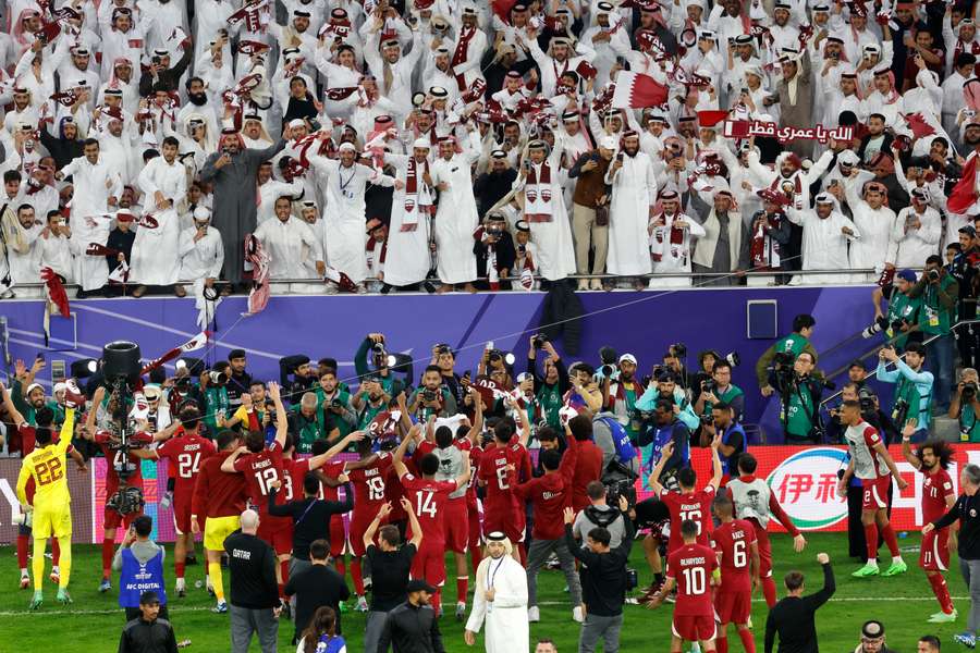 Katar slaví postup do finále.