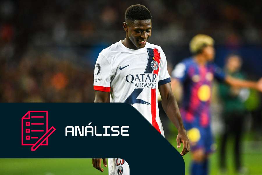 Nuno Mendes durante o jogo contra o Barça no início de outubro
