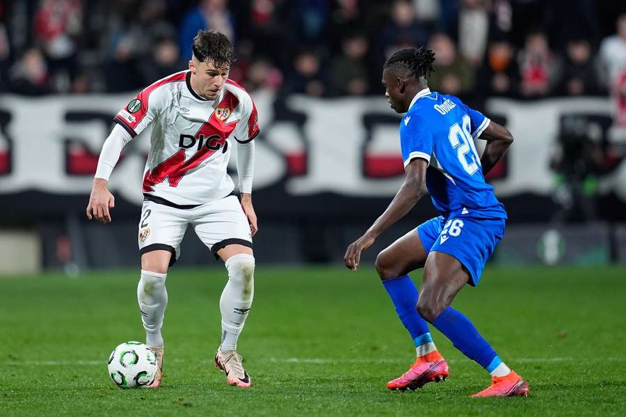 Andrei Rațiu în meciul cu Drita din Conference League