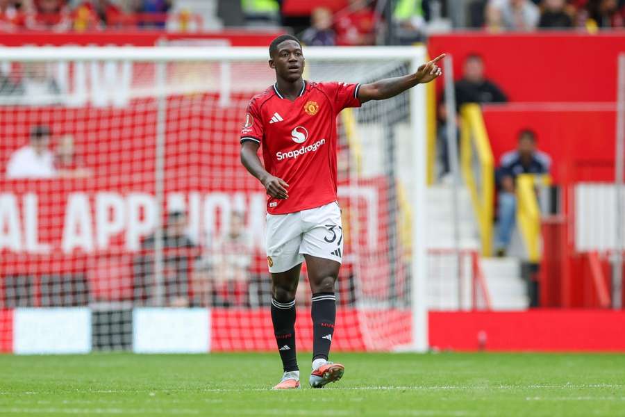 Real Madrid join Mainoo chase as Man Utd face retention fight 