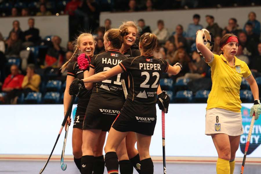 Hockey-Frauen vorzeitig im EM-Finale - DHB-Männer auf Kurs