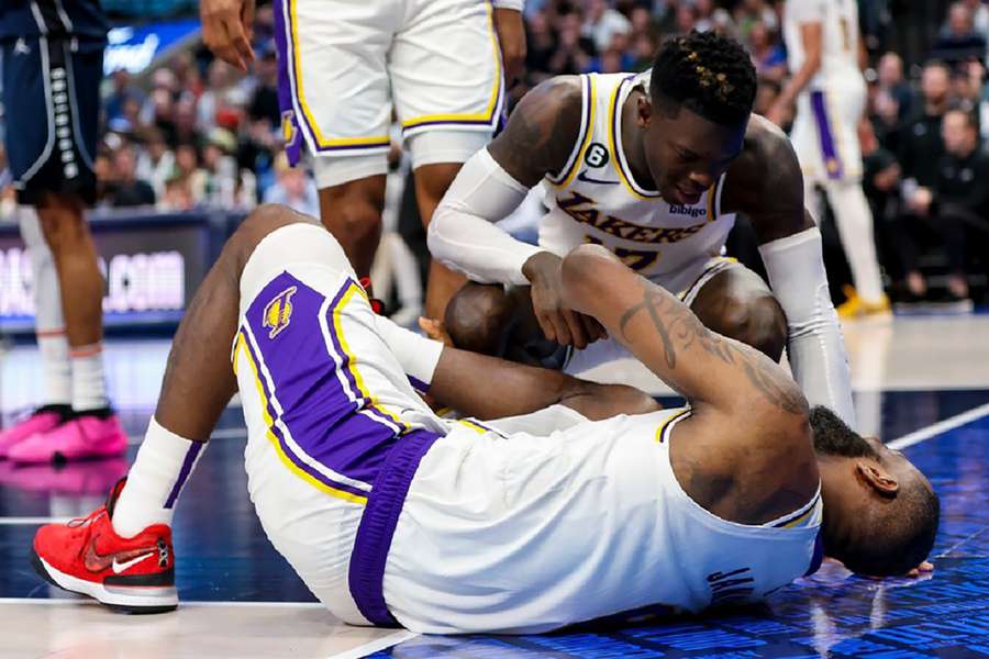 Lakers star LeBron James reportedly faces 'weeks' out injured