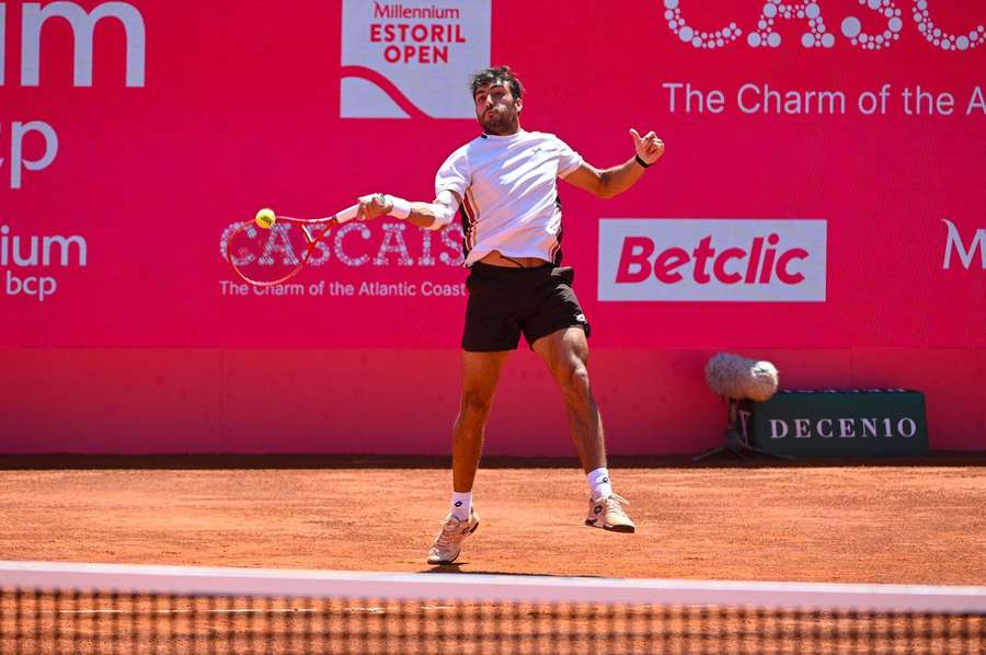 Roman Andrés Burruchaga eliminou Nuno Borges na segunda ronda Roman Andrés Burruchaga eliminou Nuno Borges na segunda ronda