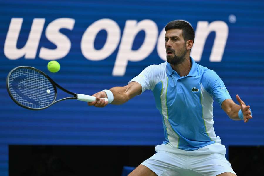 Novak Djokovic komt diep in de nacht weer in actie in New York