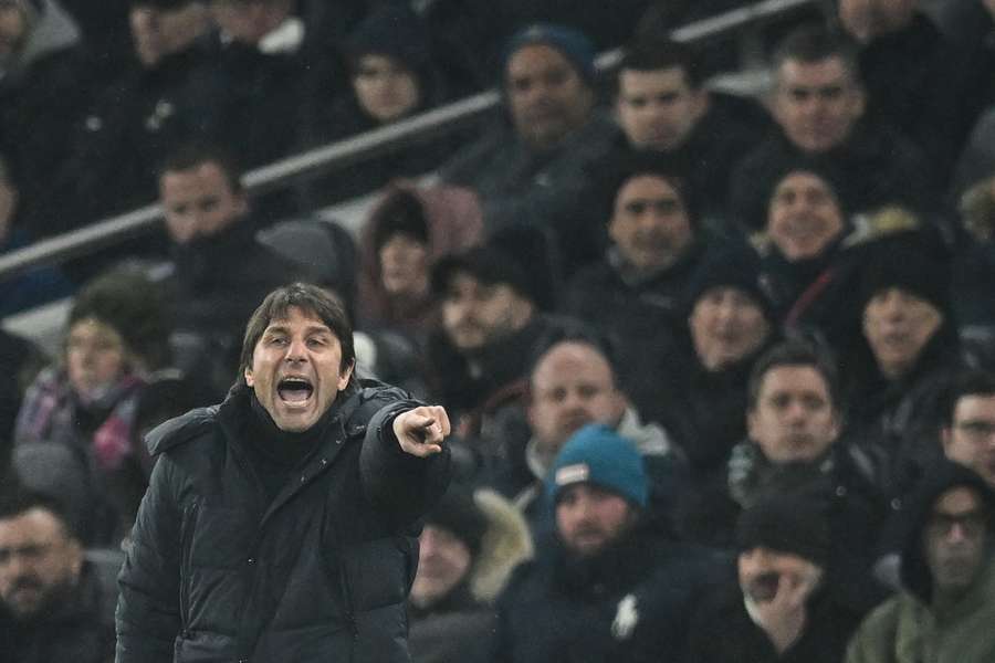Antonio Conte reacts during the UEFA Champions League round of 16 second-leg football match between Tottenham Hotspur and AC Milan