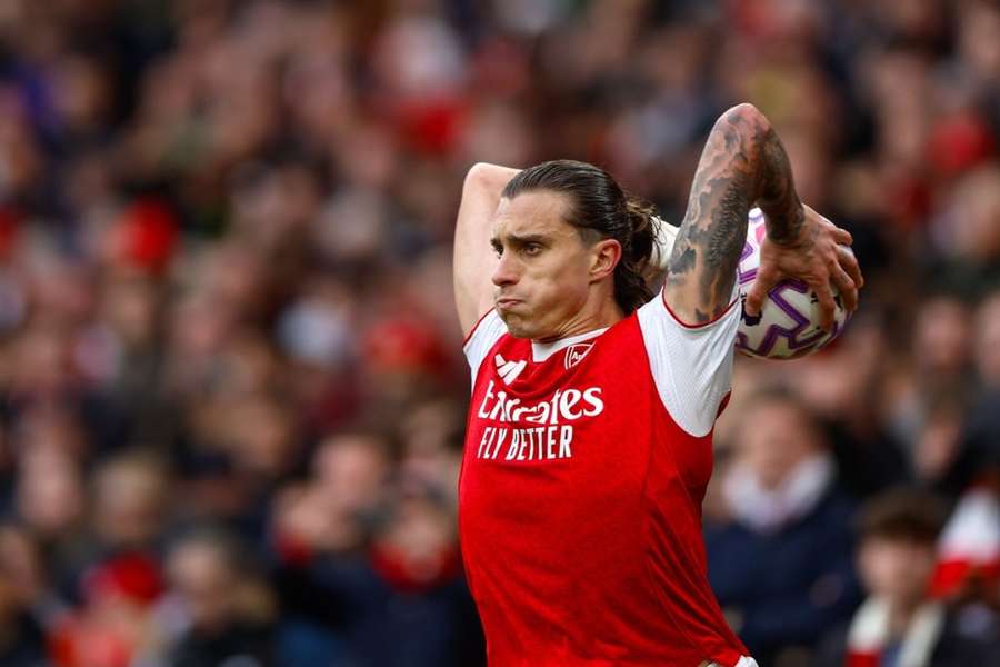 Arsenal's Riccardo Calafiori takes a long thow.