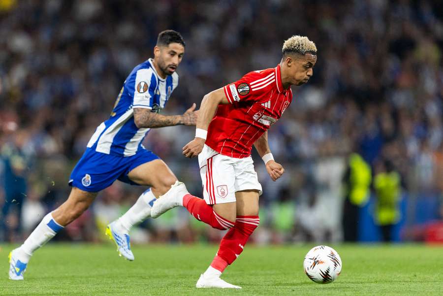 Na ida, Porto e Nottingham Forest empataram em 1 a 1