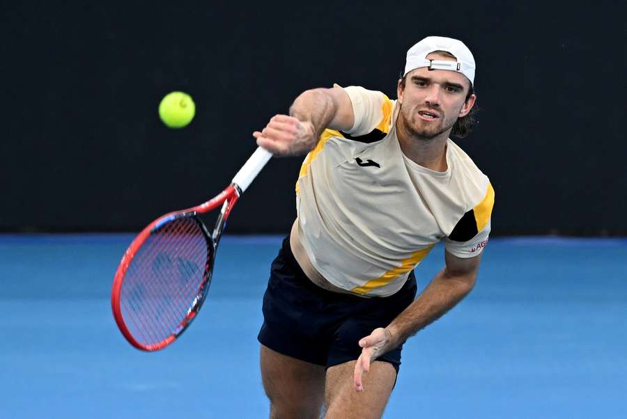 Tomáš Macháč v Adelaide postoupil do osmifinále.