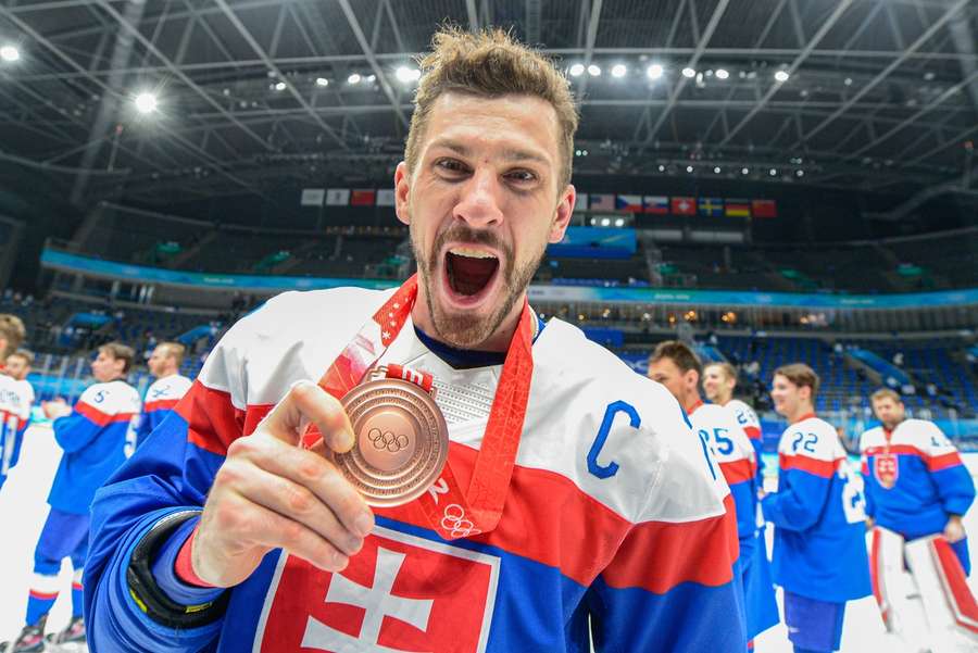 Hrivík bol kapitánom výberu trénera Ramsayho aj na olympiáde v Pekingu.