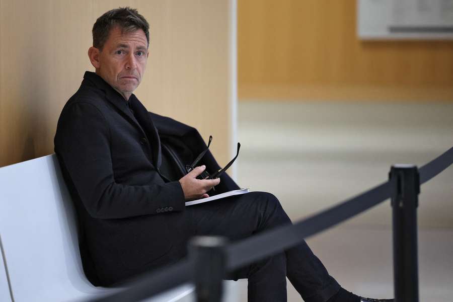 Condamnation requise contre le journaliste Daniel Riolo pour diffamation envers Deschamps