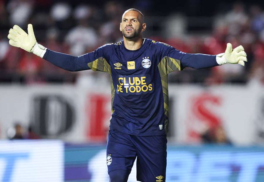 Weverton soma números impressionantes na carreira