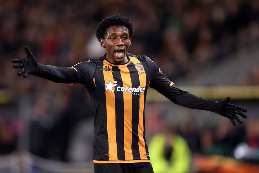 Jaden Philogene, avançado de 22 anos do Hull City