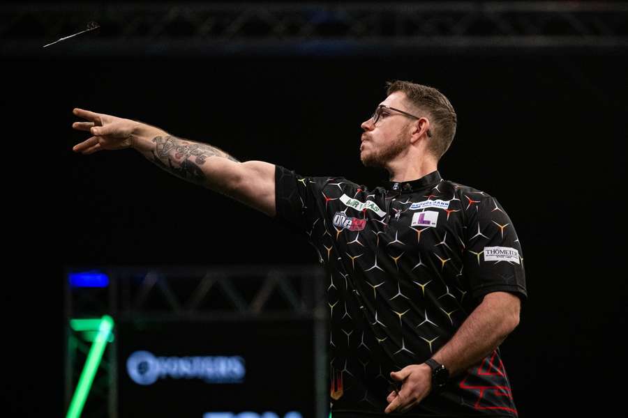 Für Lukas Wenig ist der Kraftsport ein guter Ausgleich zum Darts Für Lukas Wenig ist der Kraftsport ein guter Ausgleich zum Darts