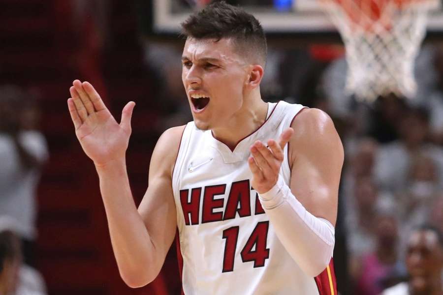 Za čtyři roky 130 milionů dolarů. Nejlepší náhradník NBA Herro prodloužil v Miami