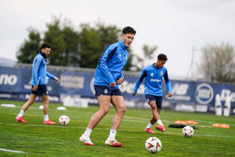 Dragões preparam próximo jogo