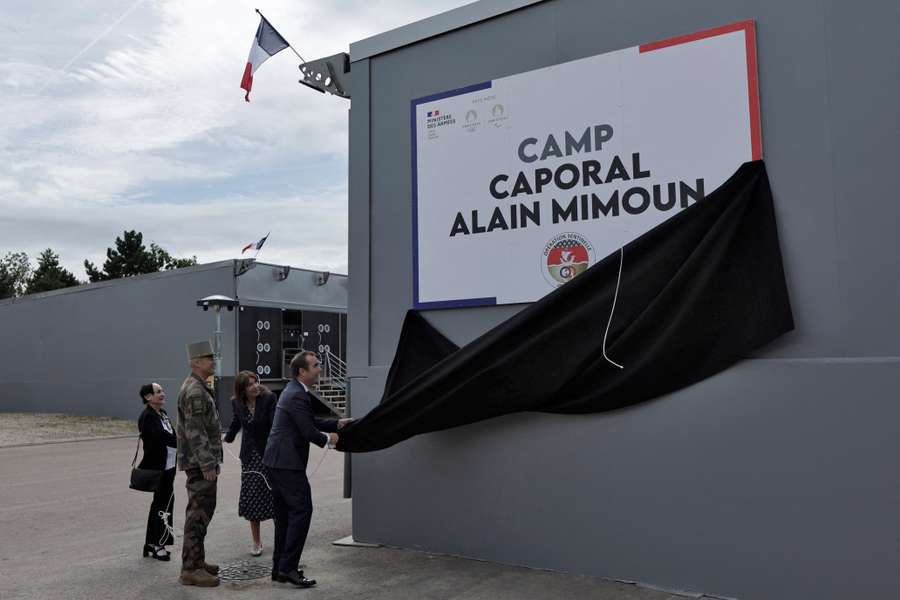 Inauguração do campo militar para os Jogos Olímpicos