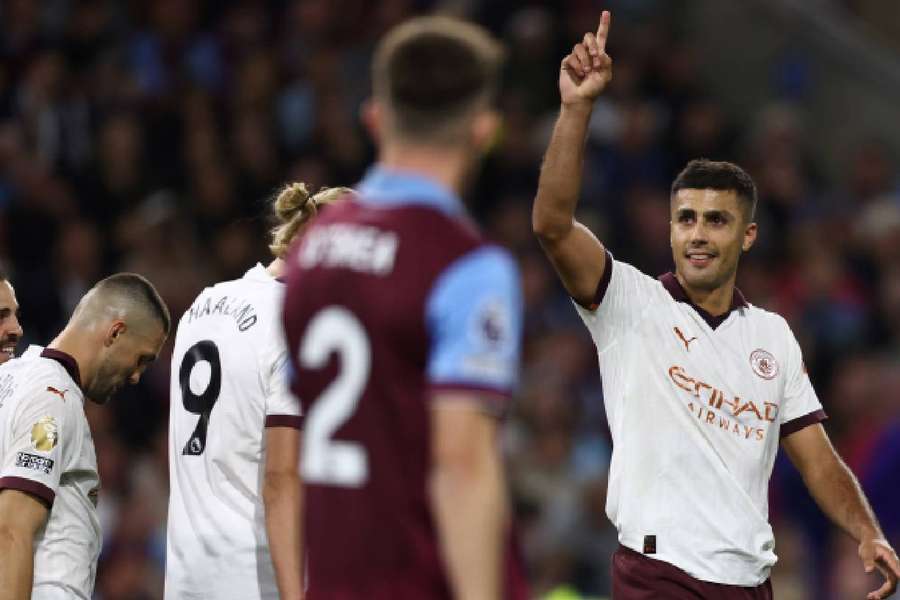 Rodri fez o terceiro na vitória sobre o Burnley