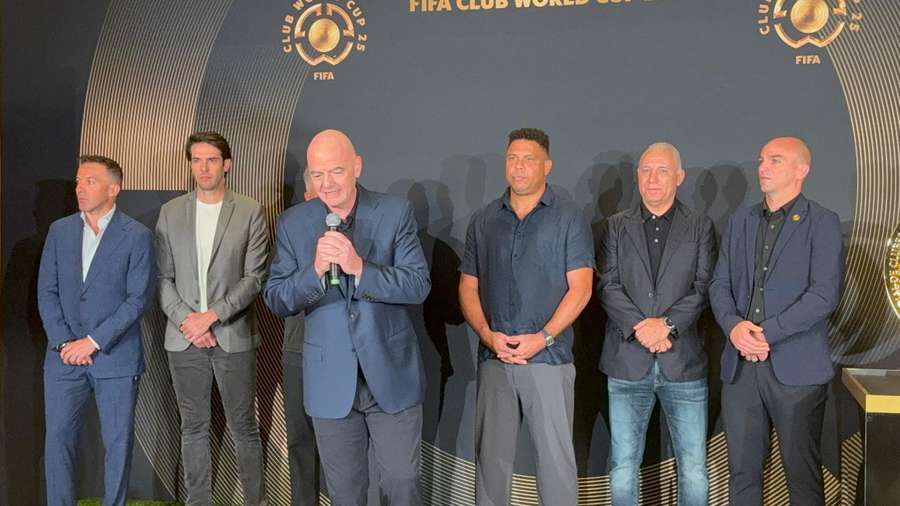 Gianni Infantino e le leggende del mondo del calcio