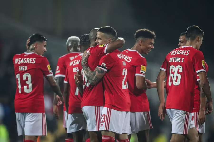 Benfica e Estrela da Amadora vão enfrentar-se pela segunda vez na Taça da Liga