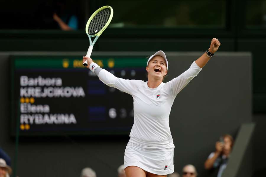 Krejcikova stunned Rybakina in the semis