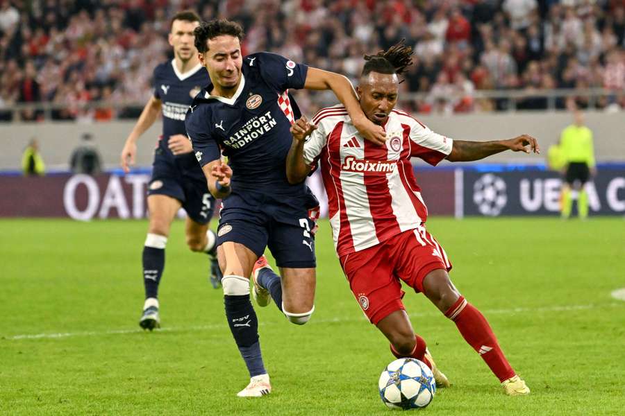 Gelson Martins marcou pelo Olympiacos Gelson Martins marcou pelo Olympiacos