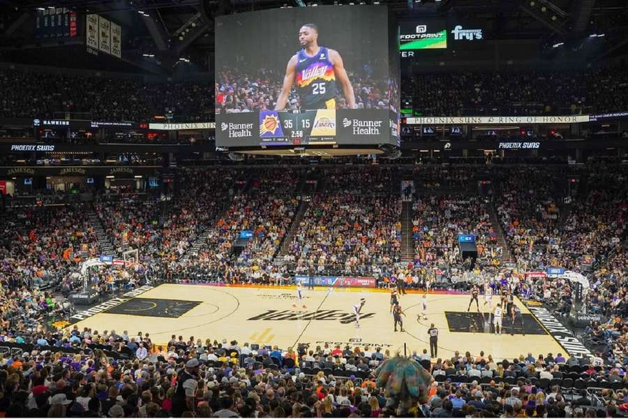 El Footprint Center, hogar de los Phoenix Suns. El Footprint Center, hogar de los Phoenix Suns.