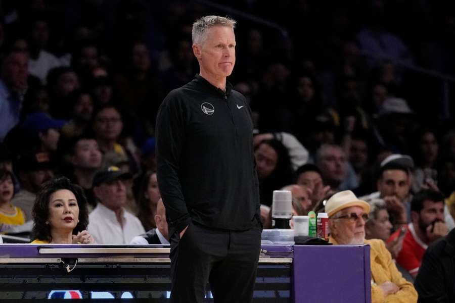 Steve Kerr, treinador dos Golden State Warriors, vai liderar Estados Unidos no Campeonato do Mundo