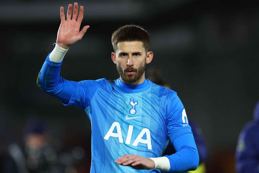 Guglielmo Vicario trocará a Inglaterra pela Itália Guglielmo Vicario trocará a Inglaterra pela Itália