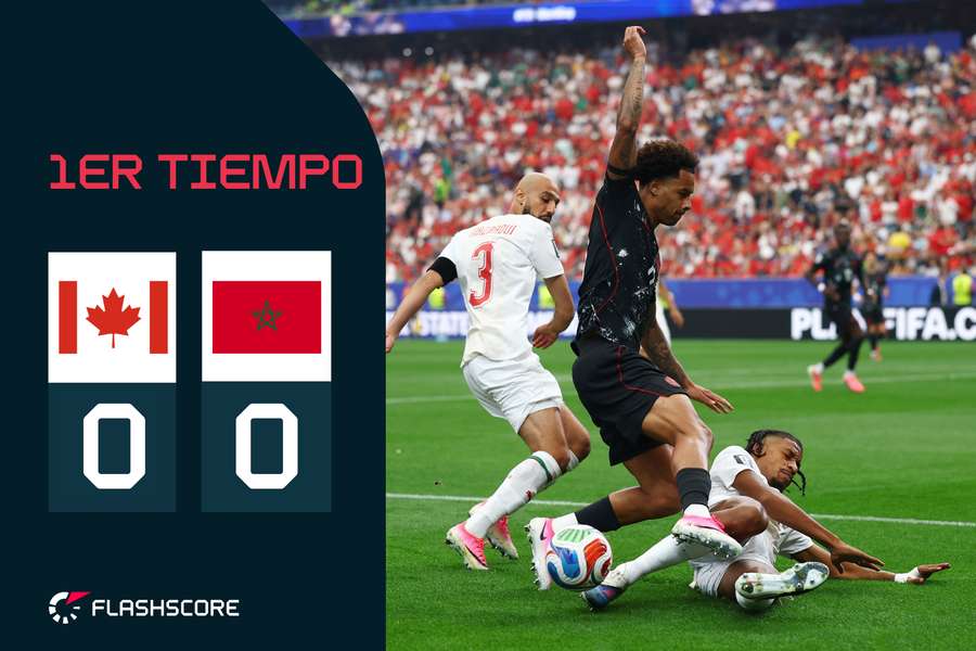 Buchanan intenta progresar ante la zaga marroquí