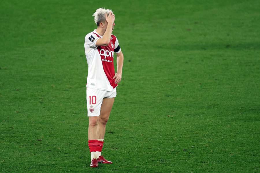 Aleksandr Golovin a été exclu coup sur coup en Ligue 1 et en Ligue des Champions