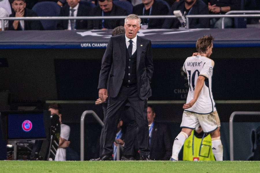 Carlo Ancelotti și Luka Modric