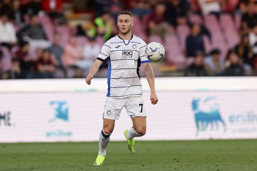 Teun Koopmeiners in actie tegen Salernitana