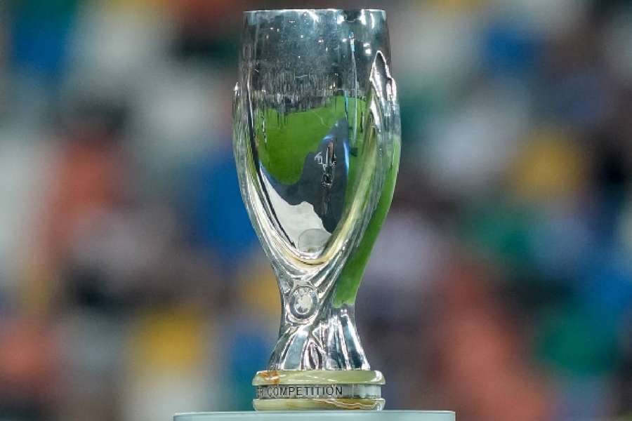Supercupa Europei LIVE | PSG - Aston Villa Supercupa Europei LIVE | PSG - Aston Villa