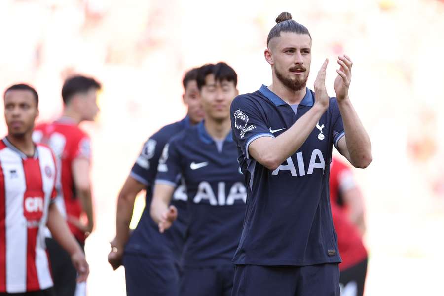 Tottenham tinha briga acirrada com o Chelsea na última rodada