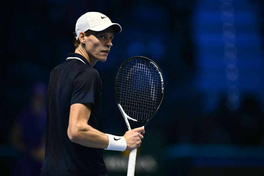 Jannik Sinner speelt zondag eindstrijd ATP Finals tegen Taylor Fritz