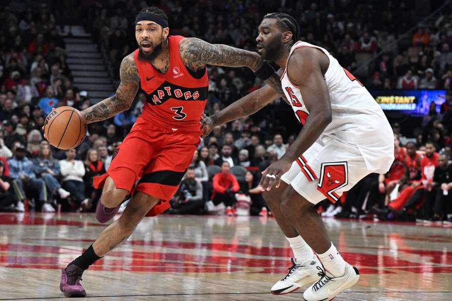 Brandon Ingram frente a Chicago