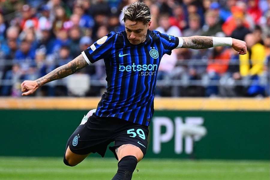 DONE DEAL: Inter Milan sign outright Roma midfielder Zalewski