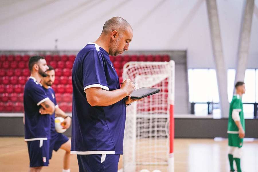 Joel Rocha destaca a importância da exigência no trabalho