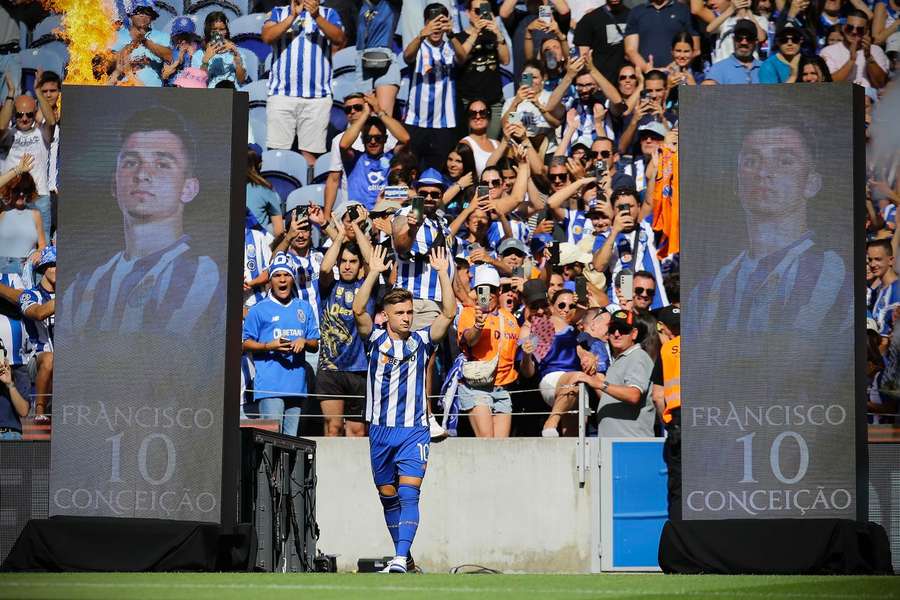 Francisco Conceição muito acarinhado pelos adeptos portistas